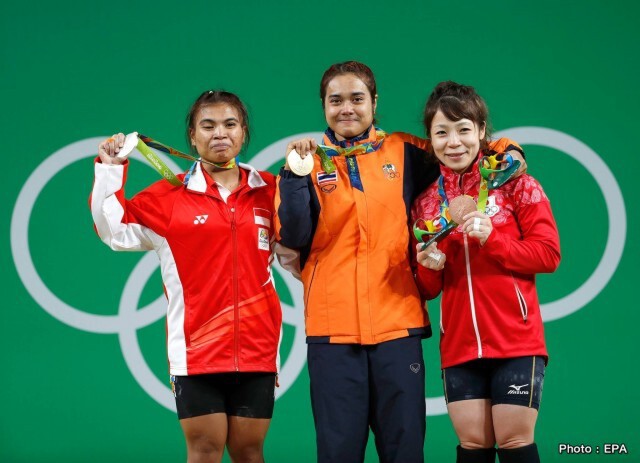 นายกฯ ยินดี "น้องแนน" 
คว้าทองแรกให้ทัพนักกีฬาไทย