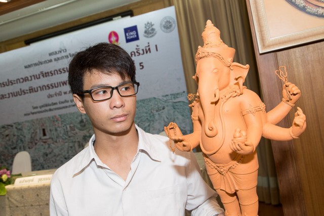 "อารยธรรมไร้พรมแดน"คว้ารางวัลประกวดจิตรกรรม"อารยธรรมเส้นทางสายไหมทางทะเล"