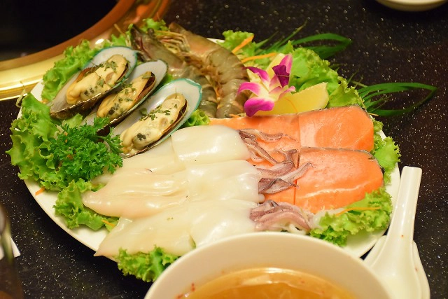 อร่อยปักหมุด : Yakiniku aroi ร้านปิ้งย่างสไตล์ญี่ปุ่น ถนนธนิยะ