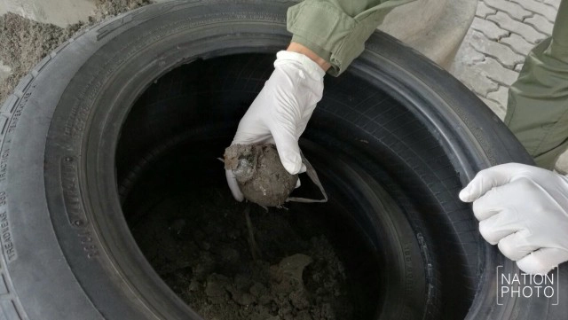 ระทึก! "ระเบิดลูกเกลี้ยง"
โผล่ใต้สะพานลำสาลี