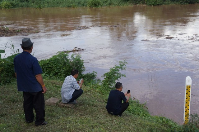 เตรียมรับมือน้ำท่วมแพร่