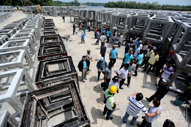 = ปะการังเทียม =