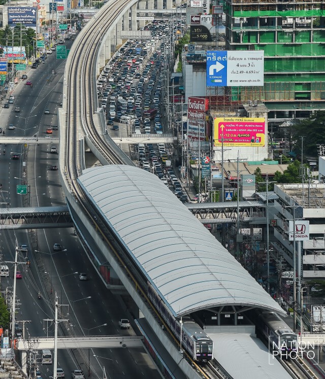 แนะเร่งเชื่อม"สถานีบางซื่อ -เตาปูน"ลดค่าโดยสาร
เผยคนใช้น้อย ขาดทุนวันละ 3 ล้าน
