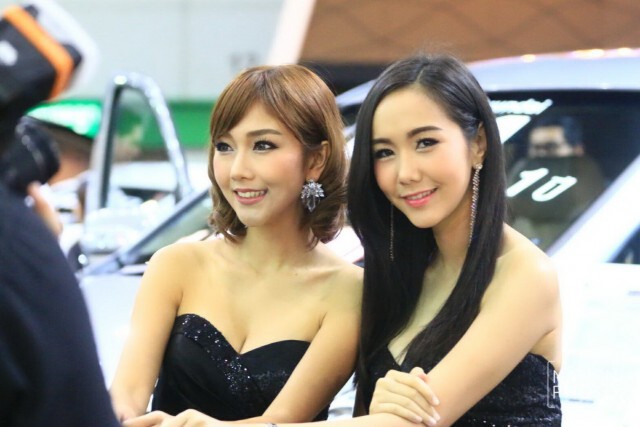 ประชันโฉม! พริตตี้ งาน "Big Motor Sale 2016"