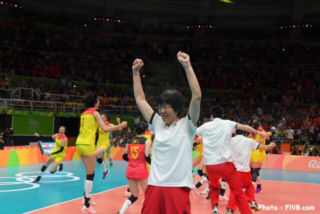 สมศักดิ์ศรี! "วอลเลย์บอลสาวจีน" โค่นเซอร์เบีย 3-1 เซต คว้าเหรียญทองโอลิมปิก สมัยที่ 3