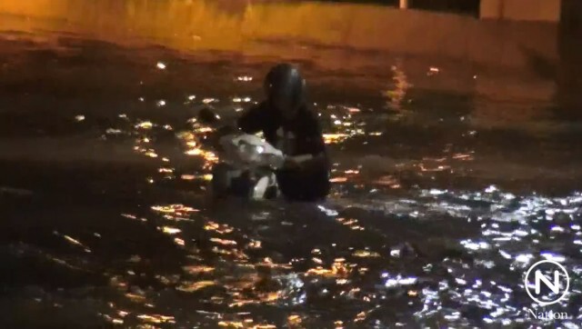 ฝนถล่มสนามบินสุวรรณภูมิ ไฟฟ้าดับ-น้ำท่วม