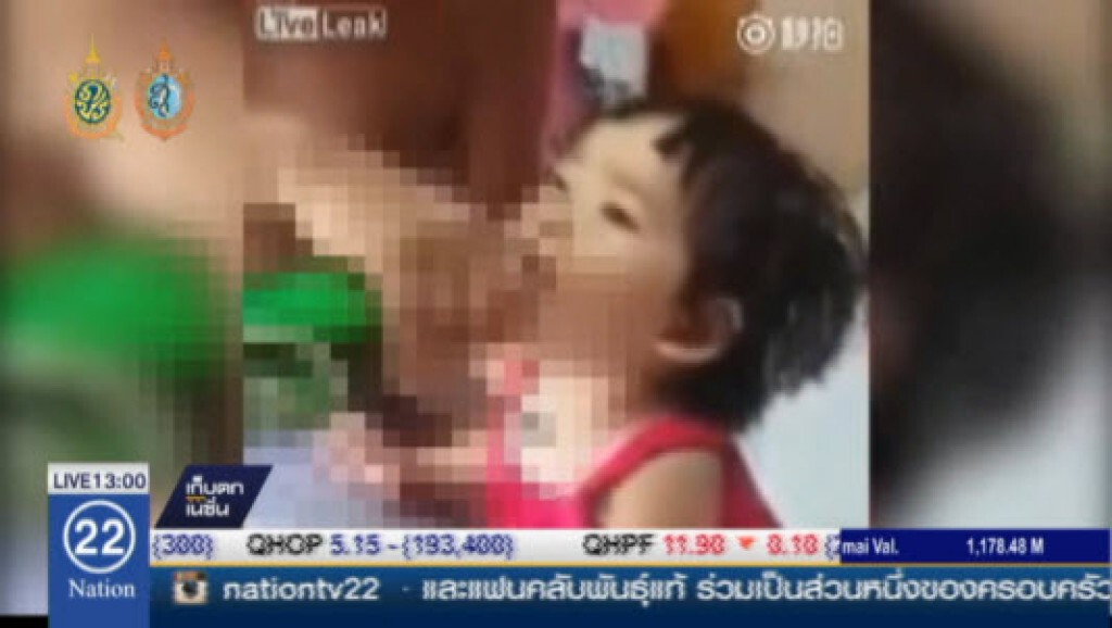 พ่อจีนให้ลูกดื่มเบียร์จนไม่ยอมดื่มน้ำ พ่อจีนให้ลูกดื่มเบียร์จนไม่ยอมดื่มน้ำ