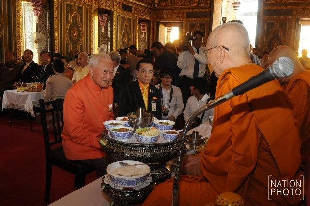 โปรดเกล้าฯจัดงาน
บำเพ็ญกุศลอายุวัฒนมงคล 8 รอบนักษัตร "ป๋าเปรม"