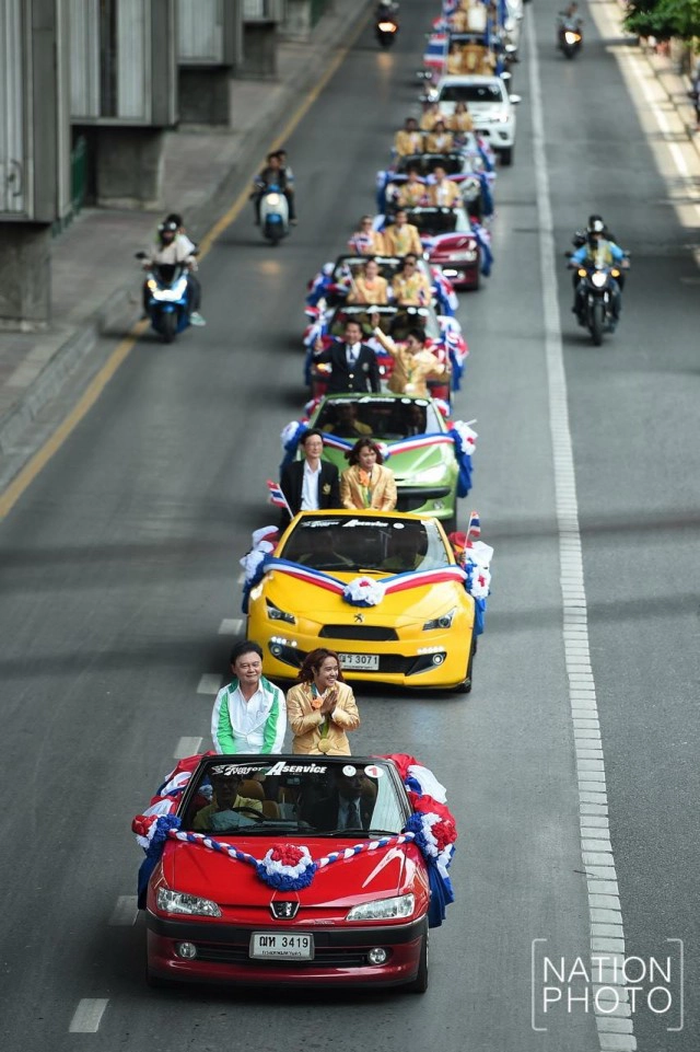 ชื่นมื่น....ขบวนแห่ทัพนักกีฬาโอลิมปิกไทย