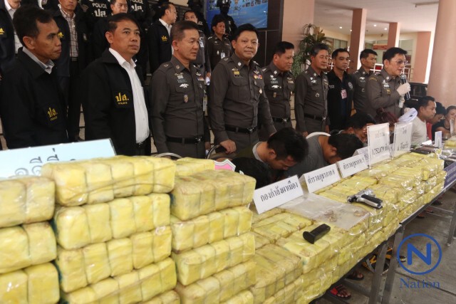 ปส.โชว์ผลงาน รวบแก๊งค้ายา 2 คดี
ยึดยาบ้า 1.7 ล้านเม็ด-ไอซ์ 5 กก. 
มูลค่ากว่า 600 ล้านบ.