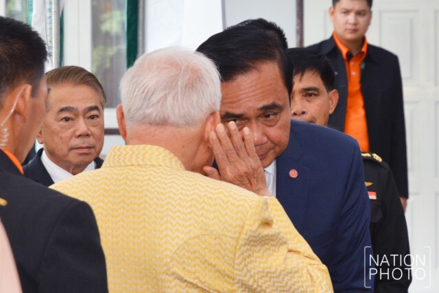 "บิ๊กตู่" ป้อง "ป๋าเปรม" ไม่เกี่ยวโยกย้ายทหารในกองทัพ