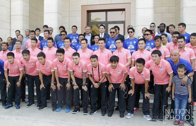 "เมสซี่เจ-ธนา"โชว์ลูกคอ งานเลี้ยงทีมนักฟุตบอลไทย