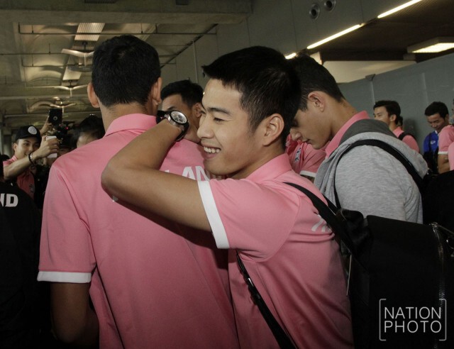"ทัพช้างศึก" ถึงไทย โดยสวัสดิภาพ