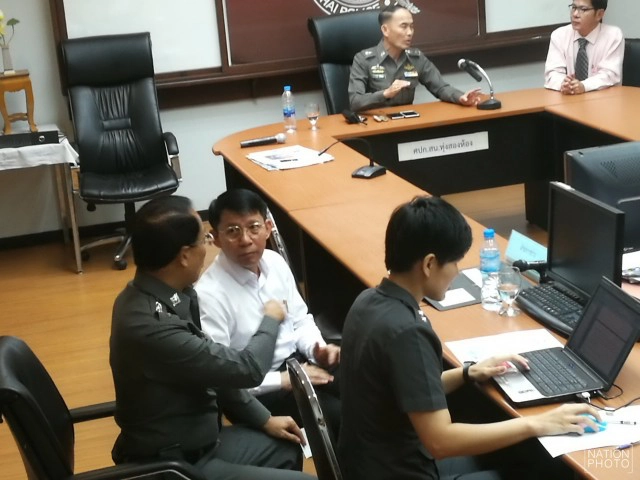 หัวหน้าควบคุมผู้ต้องหาดีเอสไอ ให้ปากคำคดี "ธวัชชัย" ผูกคอตายคาห้องขัง