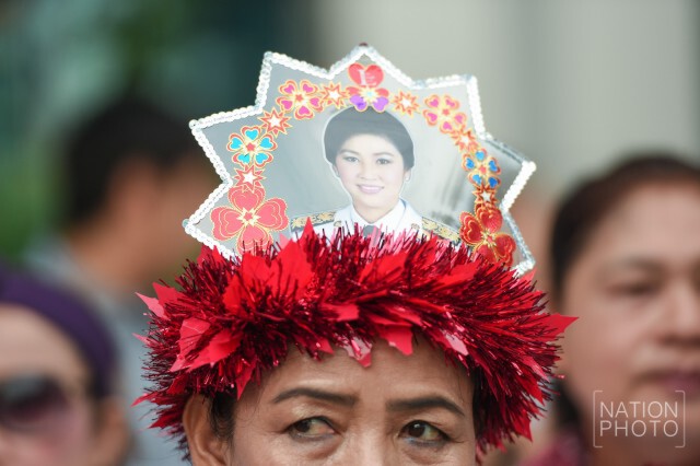 ให้กำลังใจ "ยิ่งลักษณ์" ฟังการไต่สวนคดีจำนำข้าว ครั้งที่ 3