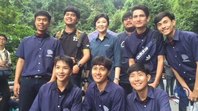 "ยิ่งลักษณ์" ร่วมรับน้องขึ้นดอย มช.ปี59