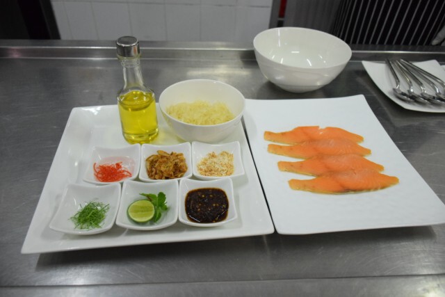 Cooking is fun : ยำส้มโอสโมกแซลม่อน เมนูอร่อยจากปารดี @ เกาะเสม็ด