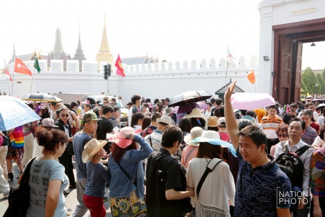 "บิ๊กตู่"สั่งจัดระเบียบนทท."ไทย-เทศ"วัดพระแก้ว