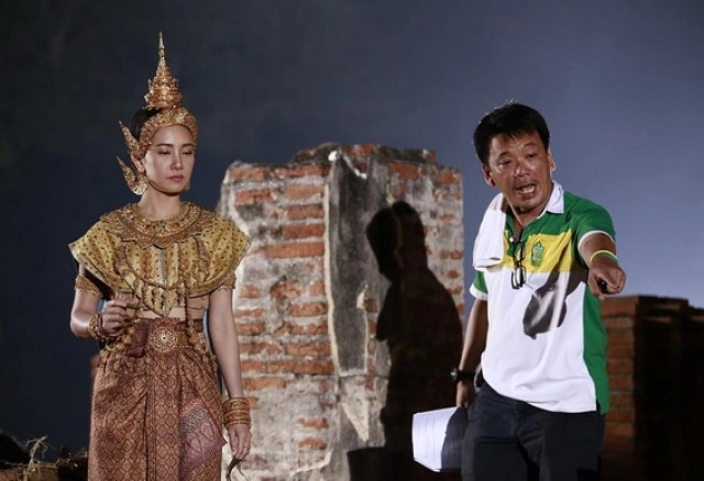 ผกก.พิษสวาทปลื้ม นายกฯชมทำละครน้ำดี