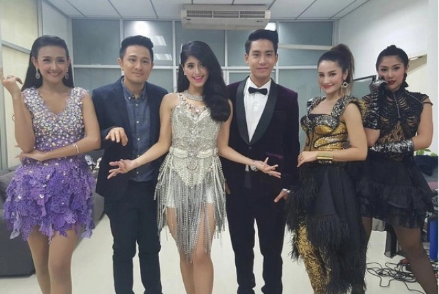 คุณแม่เอเลน สุดปลื้ม "โซฟี่" เดินหน้าทำงานเพื่อครอบครัว