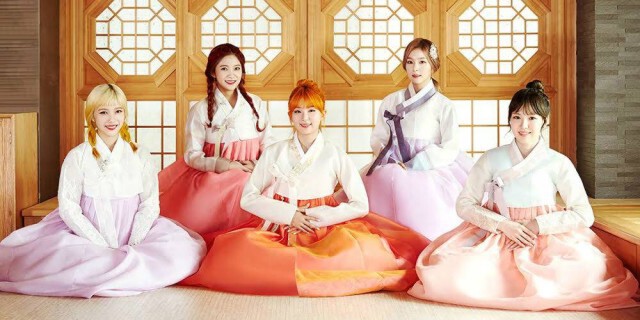 ไอดอลสาวอวยพร "เทศกาลชูซอก"