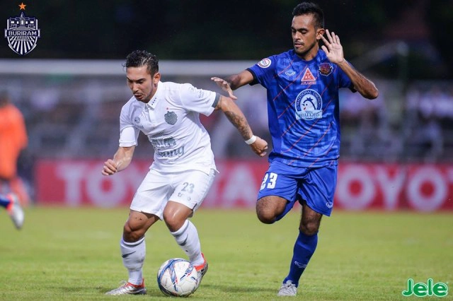 "ช้างศึก" ส่ง "ซีกฮาร์ท-จิตปัญญา-สรรวัชญ์" ดวล"ยูเออี-อิรัก" คัดบอลโลก