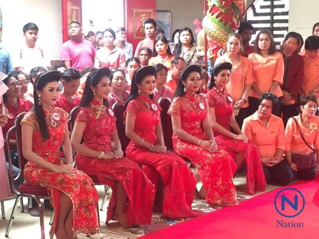 ตรุษจีนปากน้ำโพ จัด
เสี่ยงทายองค์สมมุติ"เจ้าแม่กวนอิม"
"101 ปี ศตวรรษใหม่แห่งพลังศรัทธา"