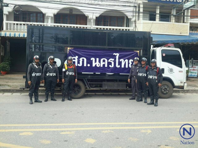พิษณุโลกจัดตำรวจนครไทย 30 นาย ช่วยเหลือน้ำท่วม