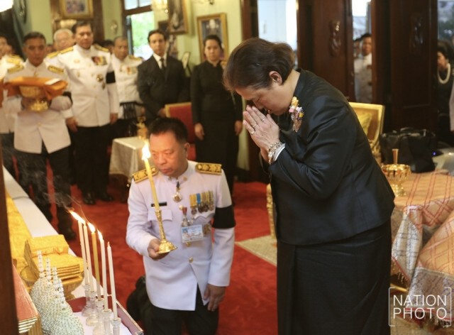 พระเทพฯ เสด็จฯแทนพระองค์ พระราชทานน้ำหลวงอาบศพ "แก้วขวัญ วัชโรทัย"