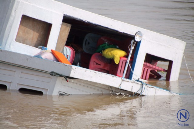 พบใบอนุญาตคนขับเรือ "หมดอายุเกือบปี"