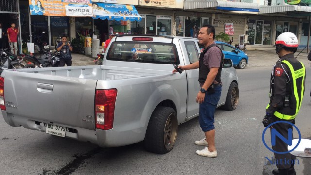 นาทีระทึก ! 
ตร.พัทยา ยิงยางรถสกัด"แก๊งค้ายา"
รวบ 2 เอเย่นต์ยานรกรายใหญ่