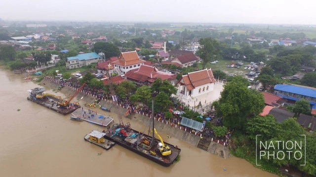 กู้เรือล่มอยุธยา เครนยกหัว-ท้าย
