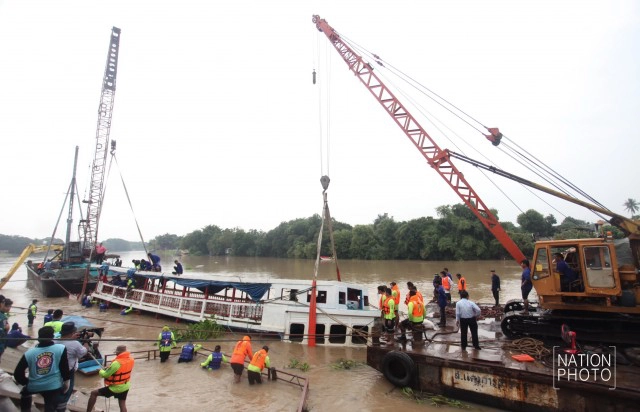 กู้เรือล่มอยุธยา พบผู้เสียชีวิตครบ 28 ราย 
กรมเจ้าท่าจ่อบังคับใช้อุปกรณ์ติดตามเรือ