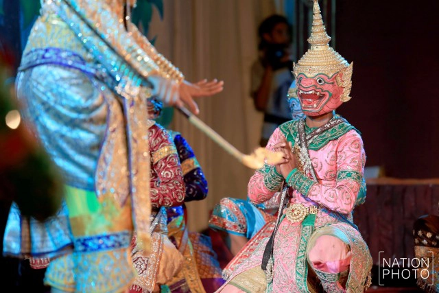 โขน : อัจฉริยนาฏกรรมสยาม