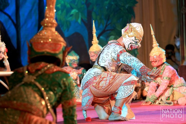 โขน : อัจฉริยนาฏกรรมสยาม