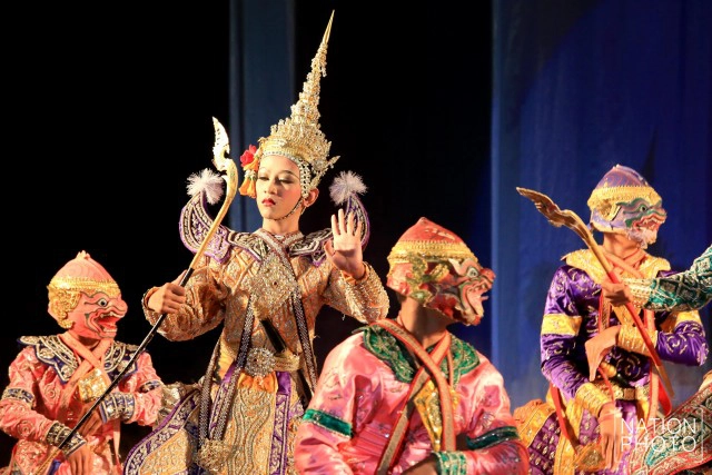 โขน : อัจฉริยนาฏกรรมสยาม