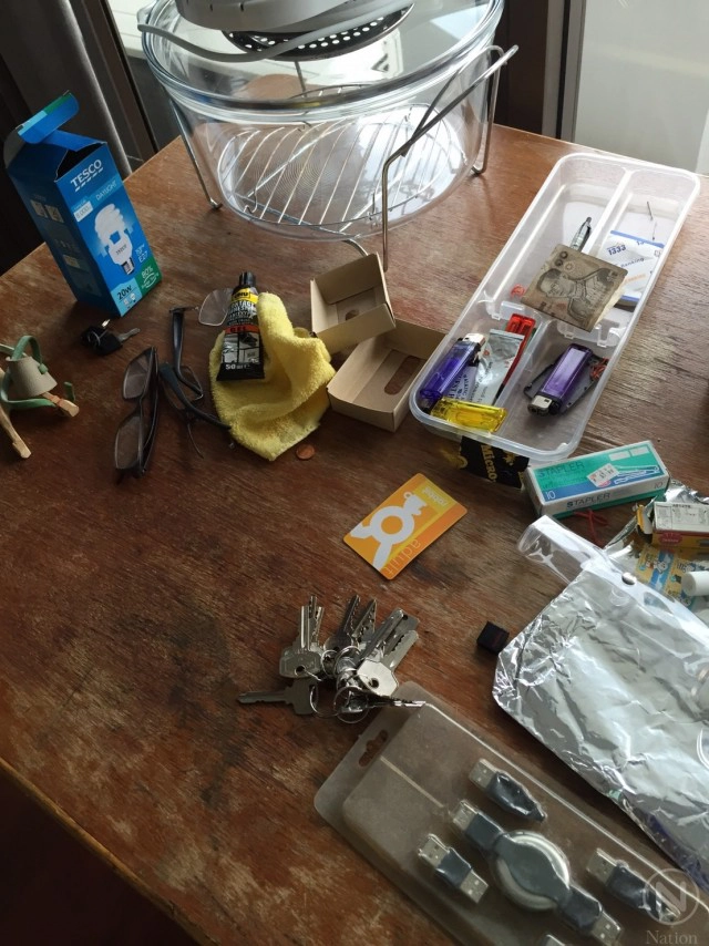 ค้นตึก"ตู้แช่ศพ"รอบสอง
เจอกุญแจไขตู้แช่ได้
ส่งตรวจลายนิ้วมือแฝง