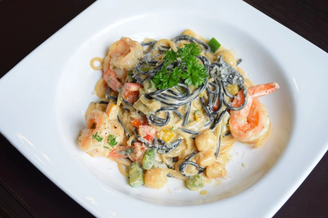 อร่อยปักหมุด : The Chocolate Factory ถนนธนะรัตน์ ทางเข้าเขาใหญ่ ปากช่อง นครราชสีมา