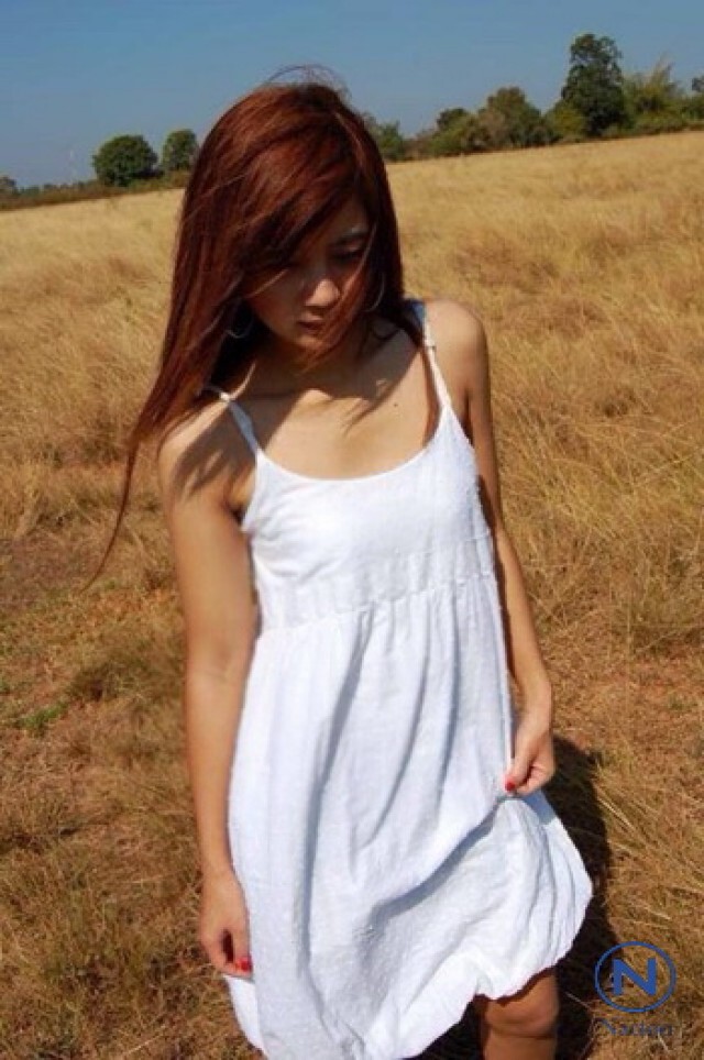 ละลายทั้งหมู่บ้าน!
ผช.ผู้ใหญ่บ้านสาวเมืองภูเรือ
ช่วยพัฒนา-ลุยงานโซเชียล