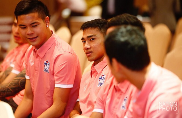 แข้งช้างศึกรายงานตัว ก่อนลุยยูเออี-อิรัก