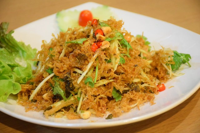 อร่อยปักหมุด : Loving Hut ร้านอาหารเจ ปากทางเข้าซอยวัชรพล รามอินทรา 49-51