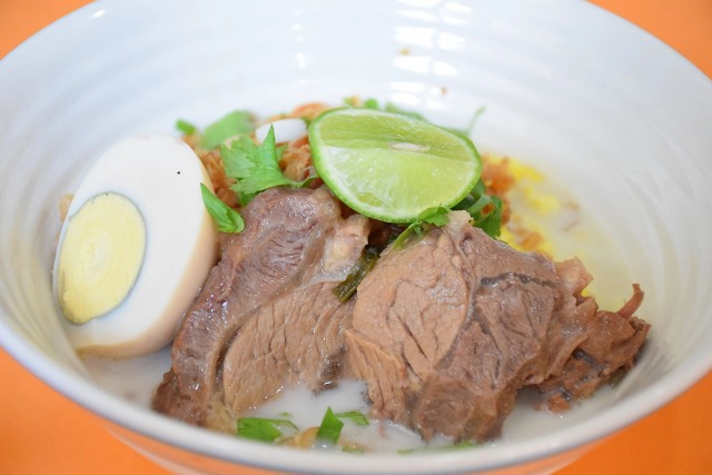 อร่อยปักหมุด : ตะหลิวบิน ร้านอาหารมุสลิม ฮาลาล ชื่อขี้เล่น ซอยสุเหร่าบางมะเขือ ปรีดีซอย 2