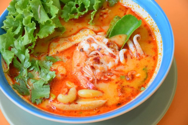 อร่อยปักหมุด : ตะหลิวบิน ร้านอาหารมุสลิม ฮาลาล ชื่อขี้เล่น ซอยสุเหร่าบางมะเขือ ปรีดีซอย 2