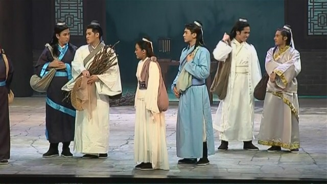 รอบที่6 ละครเพลง "ม่านประเพณีฯ" คึกคัก