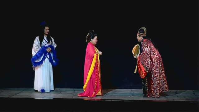รอบที่6 ละครเพลง "ม่านประเพณีฯ" คึกคัก