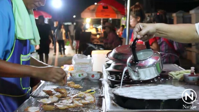 เทศบาลเมืองเลยชวนเที่ยว ถนนคนเดินเพลินภู