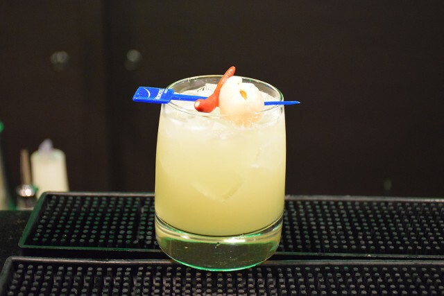 อร่อยปักหมุด : Dee Lounge เลานจ์บรรยากาศสบายๆ โนโวเทล เพลินจิต
