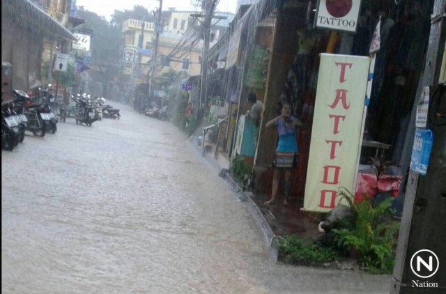 ฝนตกหนัก น้ำท่วมเกาะเสม็ด