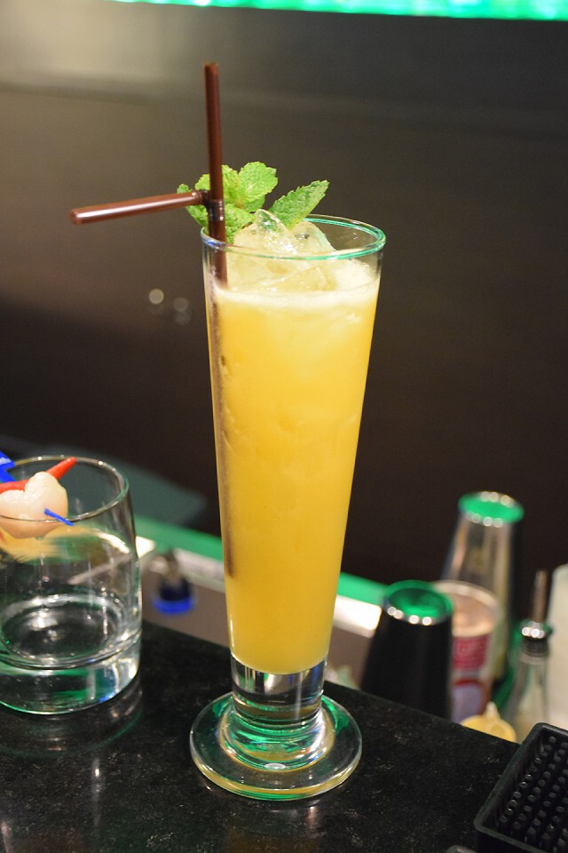 อร่อยปักหมุด : Dee Lounge เลานจ์บรรยากาศสบายๆ โนโวเทล เพลินจิต