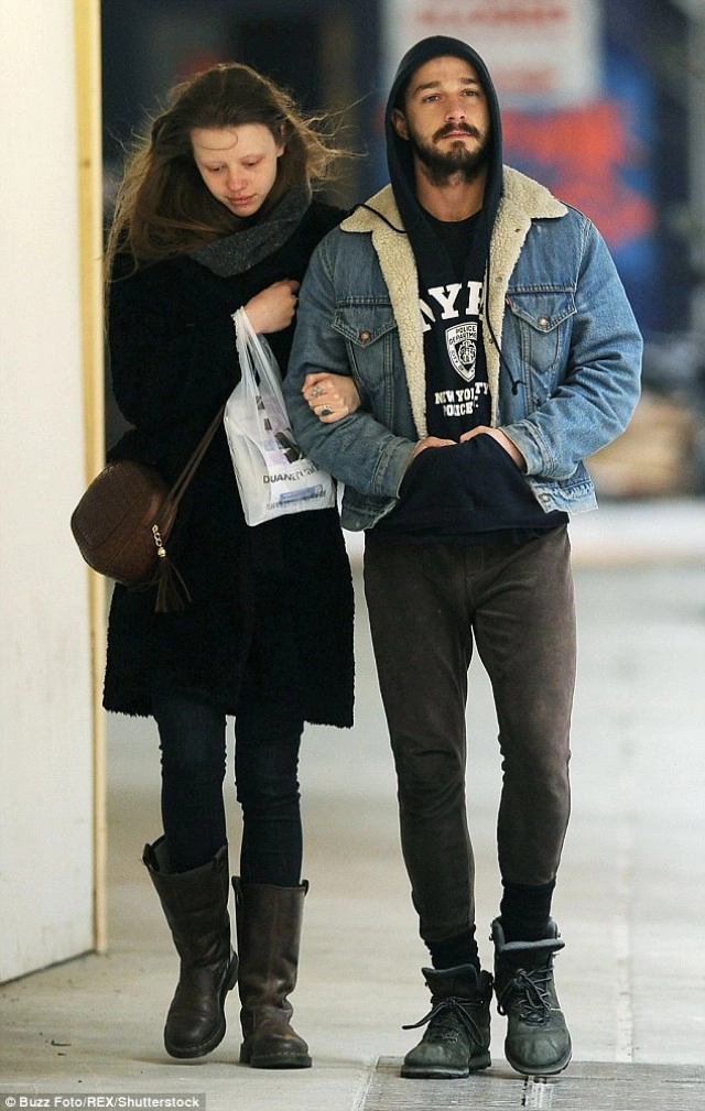 พระเอกติสต์ "ไชอา ลาบัฟ" สละโสดแล้ว